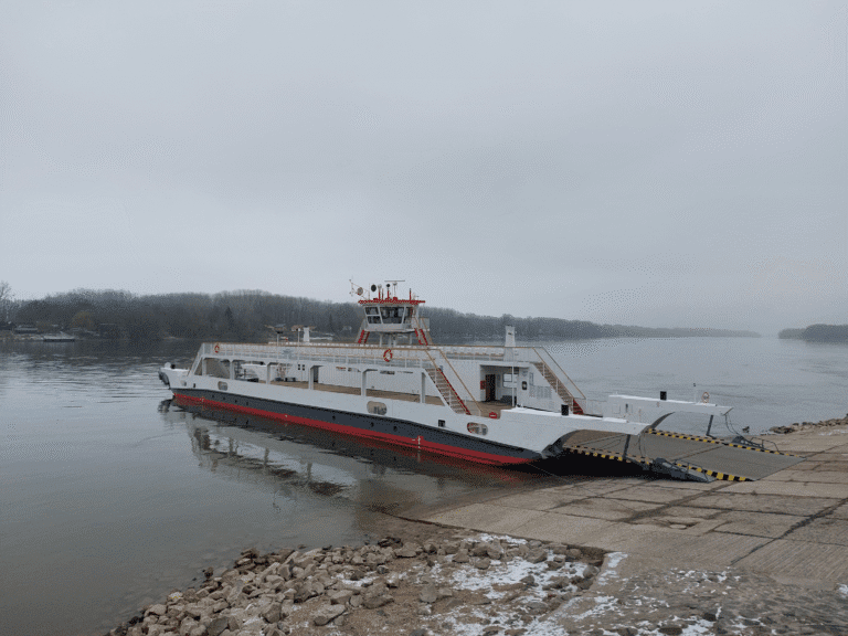 Mohács – Újmohács komp menetrend